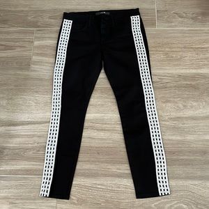 Joe’s Black Stretchy Skinny Jeans With White Beads Size 28